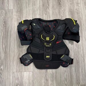 Women's Hockey Shoulder Pads Chest Protector Sherwood Hockey Gear